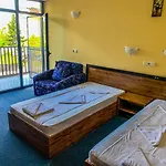 Apartmanhotel Sapphire 2*
